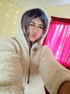 Zdjęcia _Maaiiaa_ Sexy wigs:  2