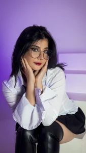 KaylaCollinsXの📕 Let's study a little bit 📕の 6枚の写真