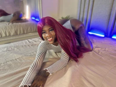 Maddyjohnsonn sensual Pic