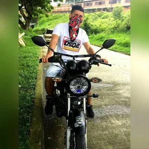 Mi moto de davidlatin66  photos