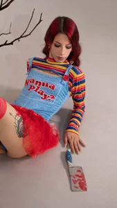 VaaleeryMoon Wanna Play Pic 5