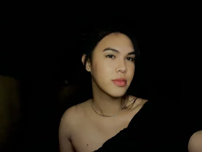 Slutty_cock23 Its me karinaa Pic 3