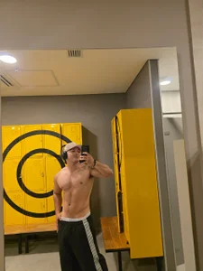 Horny_nick18 My sexy body Immagine  5