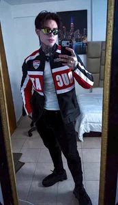 DennisWalkerr Casual 사진 3