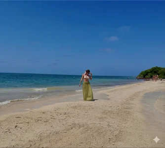 Megan_nt 🌊☀️ slika