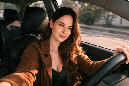 Karimbeauty I'm driving! Pic