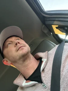 Mr-Nice-Guy Public Foto 2