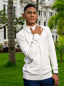 Nick_Collins18 street and urban style Pic 3