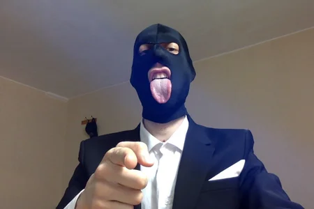 HandsomeAlfie I'm very horny in the suit and mask. Billede 5