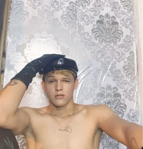 izan_20 😈😍 圖片 2