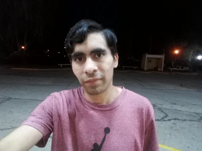 Public de jonathan_yoni  2 Imagens