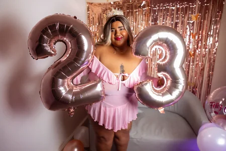 NaomiAsha kullanıcısının Nice birthday for me🥳​ albümü -  6 fotoğraf
