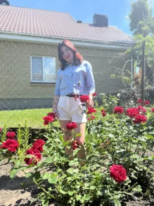 Bonnie_Naughtyy The most beautiful rose. Foto 3