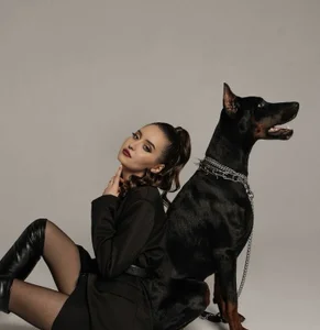 Public od ShadowEve  snímek