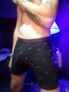 mikeybwchoe Public Pic