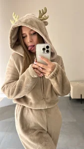 Public de NoraLosttT  2 photos