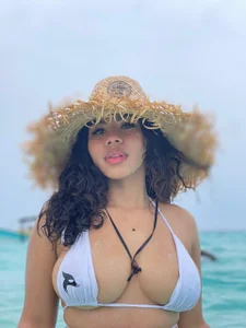 My walk to the beach de Melina_Ferrer1 Foto 4