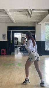 ariel_jonees Public Poză 4