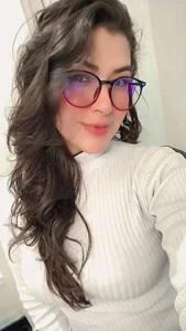 Amelie_saenz Casual in my home 🙊 Pic 8