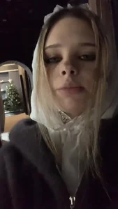 Iam_Eshly Public Pic 4