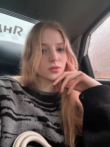 _Milana_Sparkl75_ Public Pic 4