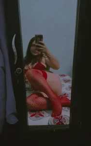 antonella_moon7: Follow me✨💖 ( 4 фото)