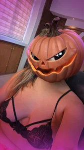 IsabellaaJoness Halloween 👻🍺🎃☠️ зображення