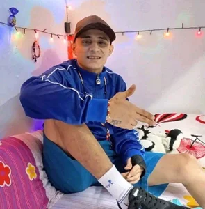 Adrian_Sara Public . fénykép