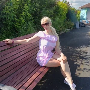 KyliePagA pleasant walk Bild 3