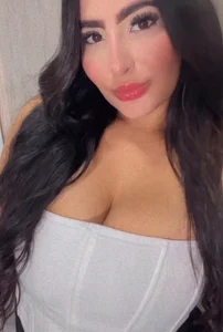 amy-thomson1 Public Foto 4