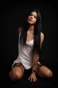 DARK ROOM FANTASY 🤍🖤 de ALICESANDOVAL  photos