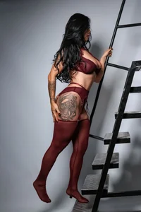 Godess_Scarlett77 💋 This staircase leads straight to your fantasies Foto 2