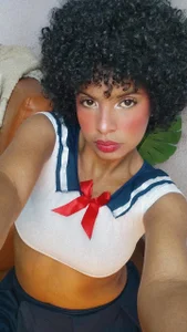 SheyLopez Public Pic 5