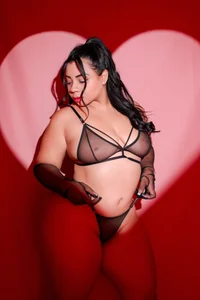 MelanyShayk Here's your botty valentine 🍒💘 Pic 6