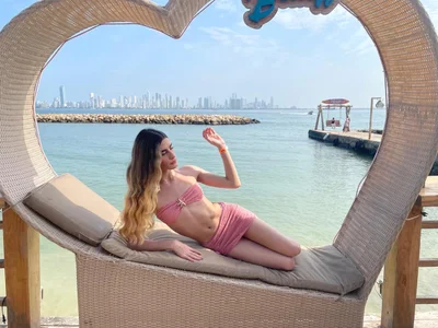 its_me_miley beach day 🌅🏝⛱ Εικόνα 2