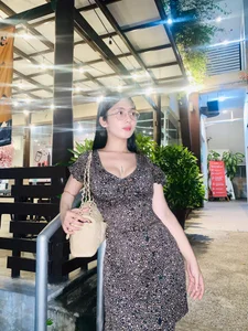 QueenStacey outside Pic 5