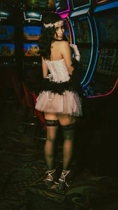 Hottest_GirlW Cabaret Pic รูป  2
