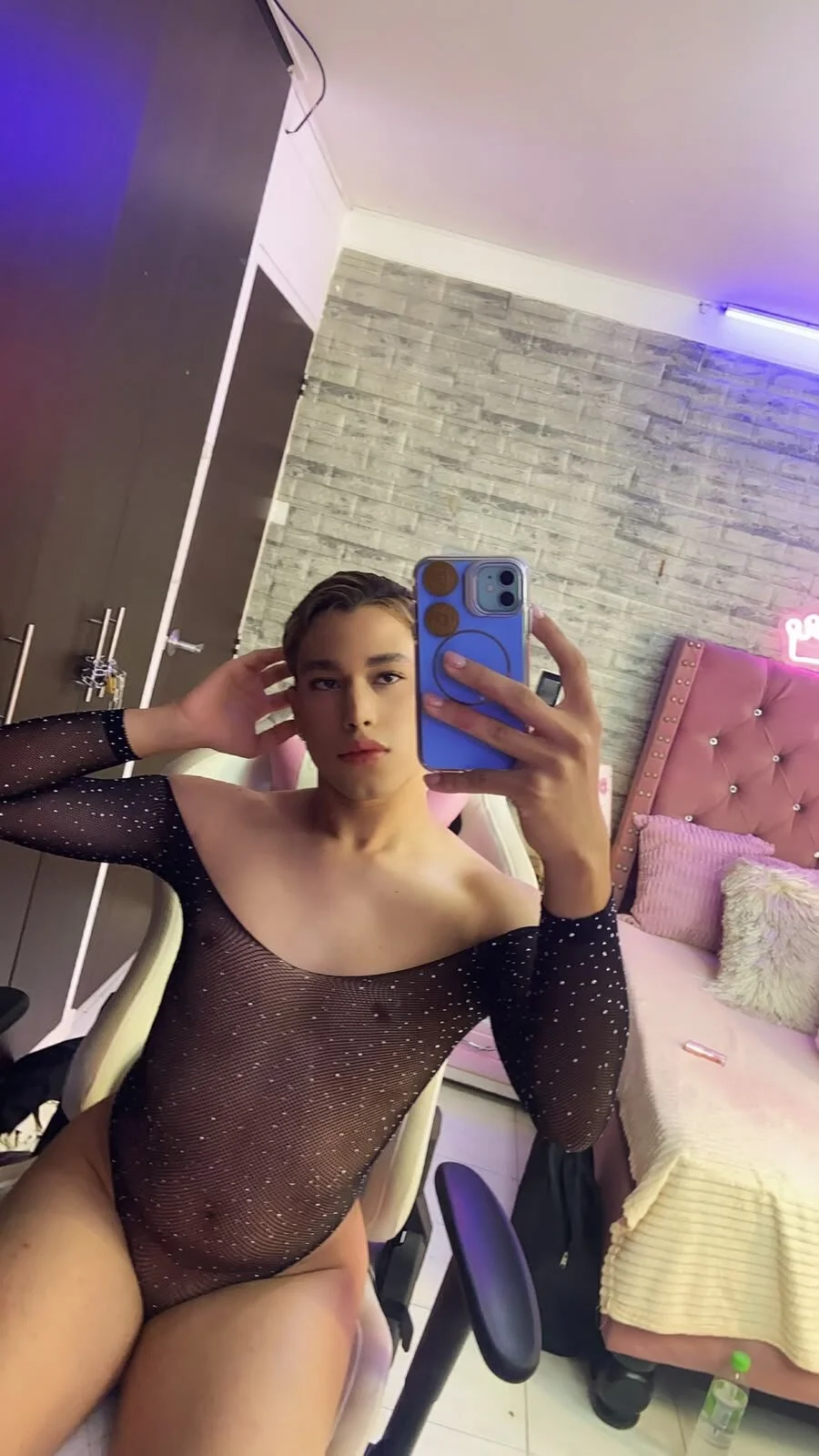 Ảnh Thịnh Hành của ArielTaylor_ 9016
