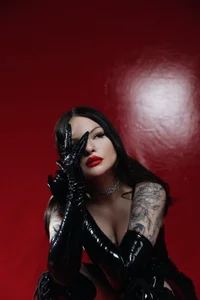 mistress_anna_dame L A T E X D R E S S Pic