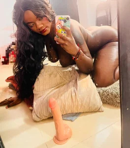 Mia_boobs24 Hot🥵 Billede