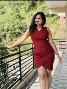 IndianLatinaaPublic Bild 6