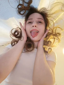 moanelysa Public Billede 5