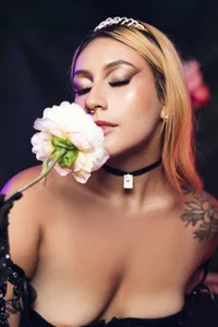 Emily_robertss Be your az of hearts my greatest pleasure🃏 Pic 3