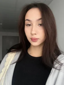 JanellaBecerril Queen Energy 👑💼 Pic 4