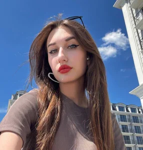 AutumnStella Public Foto 2