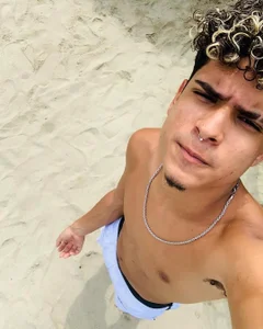 Zdjęcia exotic_boysxx E L I ª N ⚡️:  4