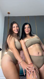 Cristal_Smith20 Public টি ছবি