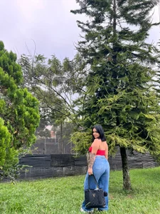 ElisaVega_ Public slika 5
