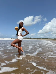 Beach 🏖️ de ZENDAYA_CASTING Foto 3