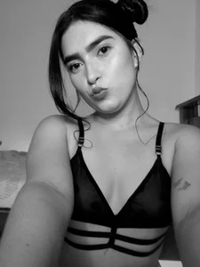 Public de pretty-sofi  3 Imagens